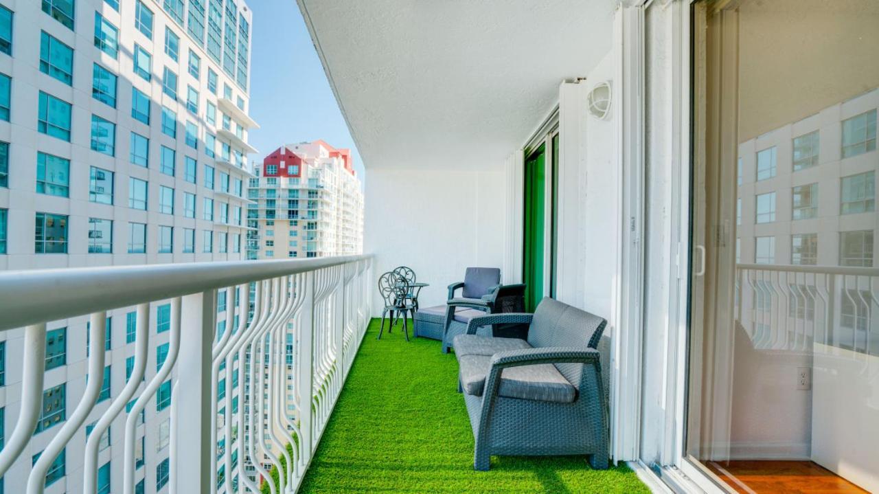Warm And Tailored 1br W Pool Hot Tub Gym Parking Holiday home Miami